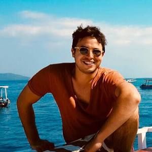 Meet your Posher, Jonathan